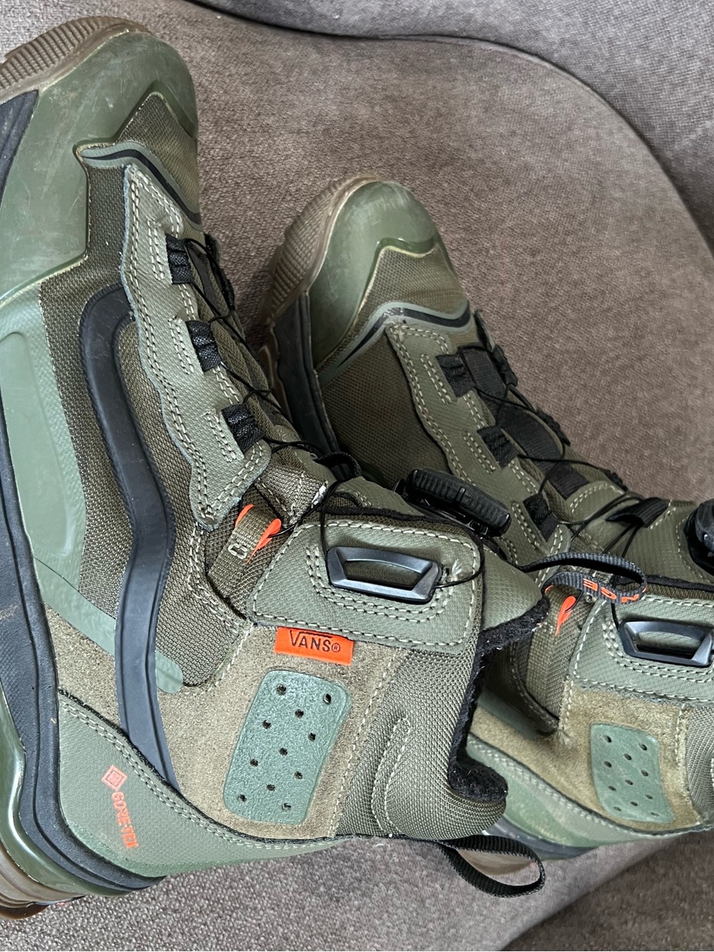 Vans UltraRange Exo Hi GORE-TEX BOA MTE-3 Shoe Size 9 - Picture 4 of 16